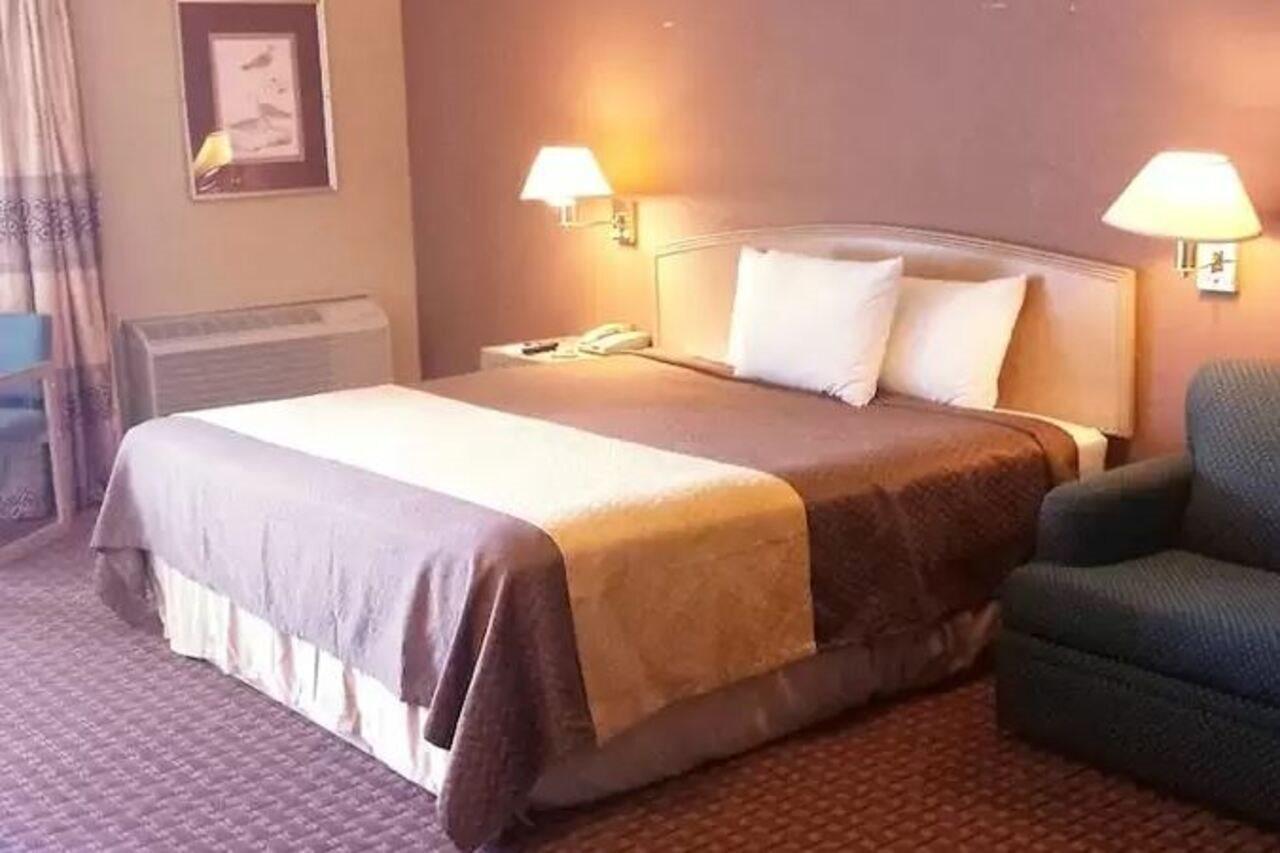 Mid Towne Inn & Suites San Antonio Dış mekan fotoğraf